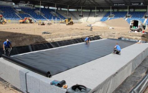 Schütter Behältercenter, Regenrückhaltung mit EcoBloc Inspect, einfoliertes Becken